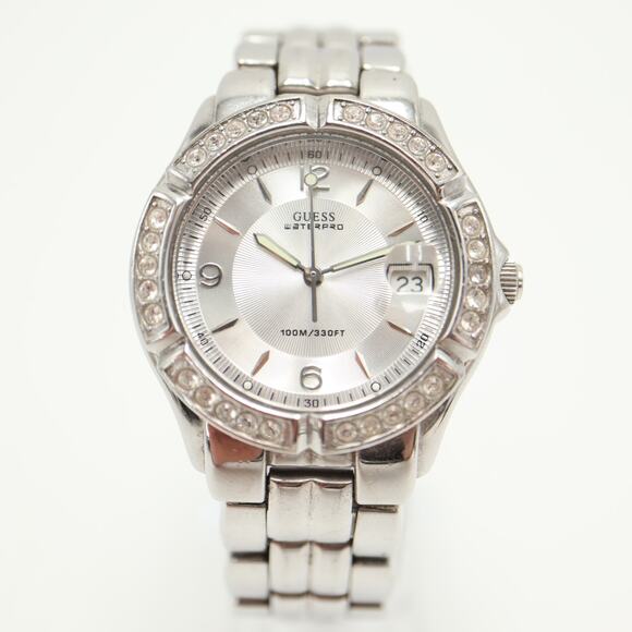 Guess Silver Tone Jewel Bezel Watch 36mm Silver Date Steel Bracelet New Battery - Picture 5 of 13